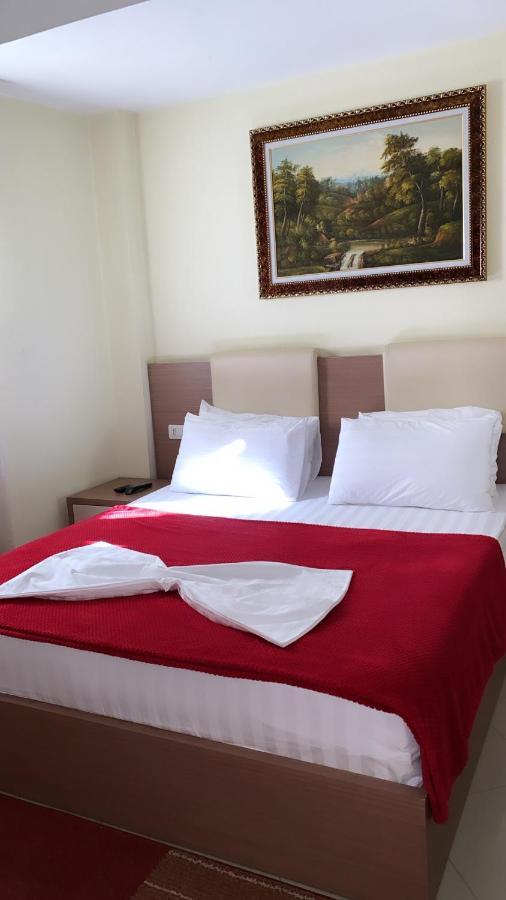 Hotel Relax City Center Tirana Exterior foto